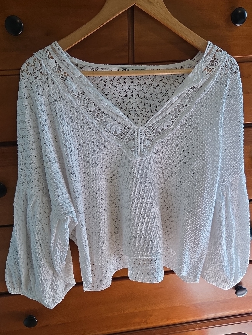 Zara White Open-Knit V-Neck Crochet Blouse